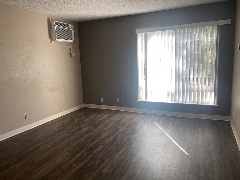 8601 Fair Oaks Blvd — Photo 11
