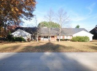163 W Cedar Dr, Pikeville, KY 41501