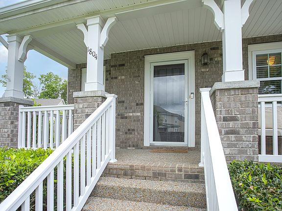 3rd image of 1804 Looking Glass Ln