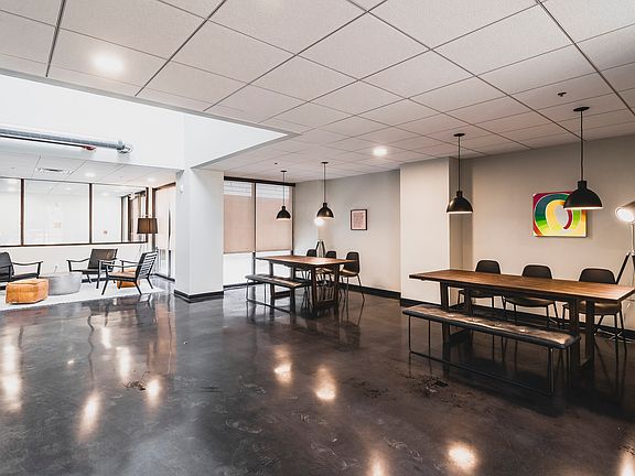 Lobby/Common Space