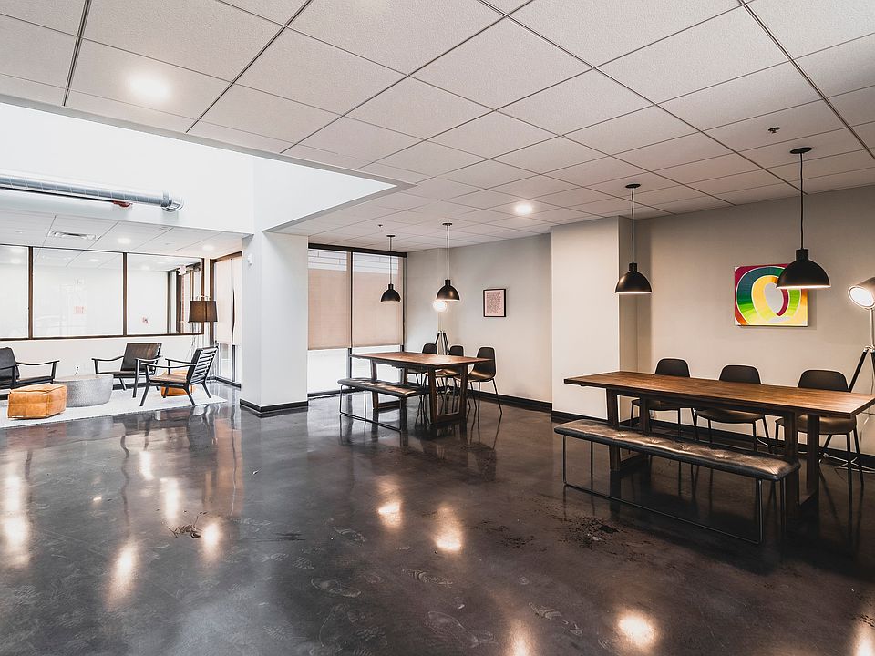 Lobby/Common Space