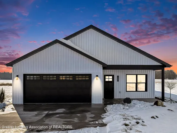 7480 Bayne Rd, Woodland, MI 48897