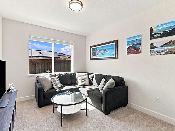 5th image of 313 Adora Ln