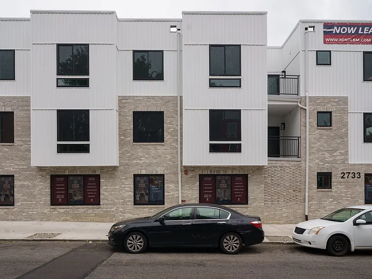 2733-39 N Front St — Photo 1