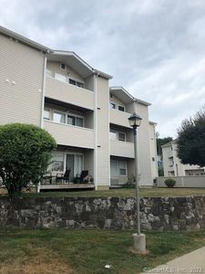 163 South Street #17, Danbury, CT, 06810