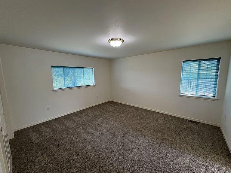 1714 Baker View Ct — Photo 19