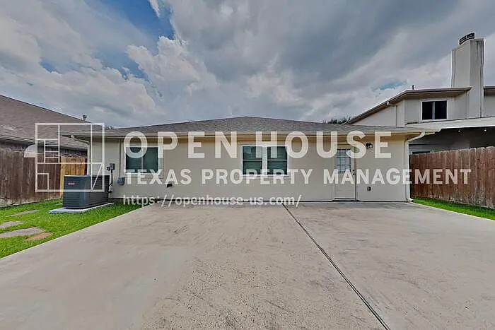 2815 Fox Mountain Dr — Photo 18