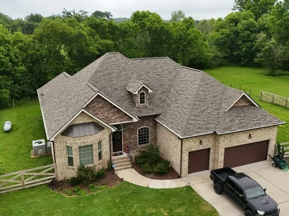 15505 Versailles Rd, Rockvale, TN 37153
