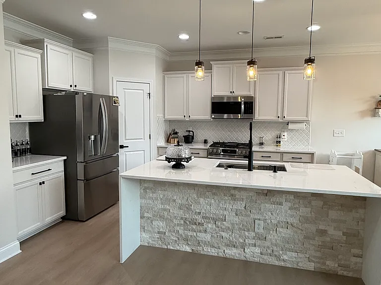 12708 Franklin Square Rd — Photo 13