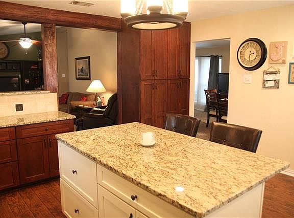 5th image of 1225 Mosswood Ln
