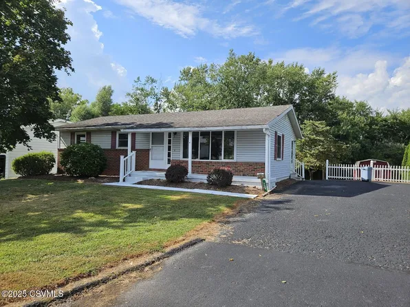 139 Old Farm Ln, Milton, PA 17847