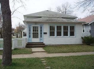 417 Utah Ave SE, Huron, SD 57350
