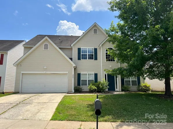 3022 Hendricks Chapel Ln, Charlotte, NC 28216