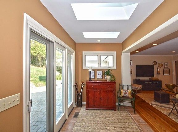 5th image of 6282 Lilbur Ln