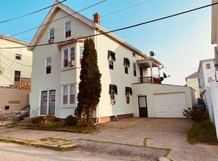 7 Charles St, Pawtucket, RI 02860