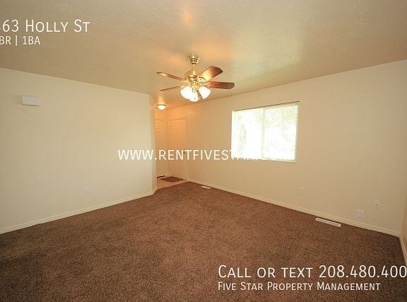 3rd image of 463 Holly St