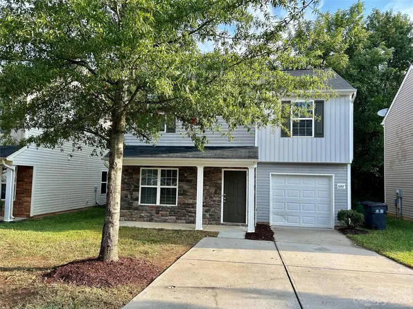 6207 Thompson Brook Ln, Charlotte, NC 28212