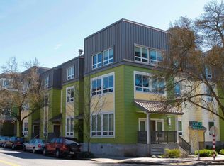 Stone Way Apartments, Seattle, WA 98103