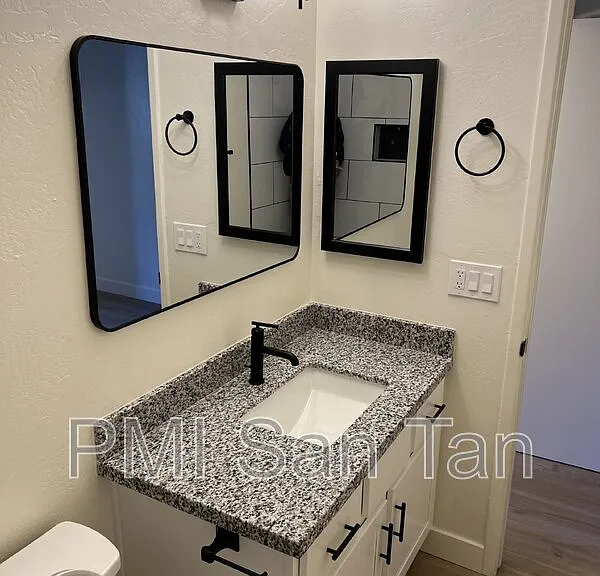10 W Concorda Dr #104 — Photo 9