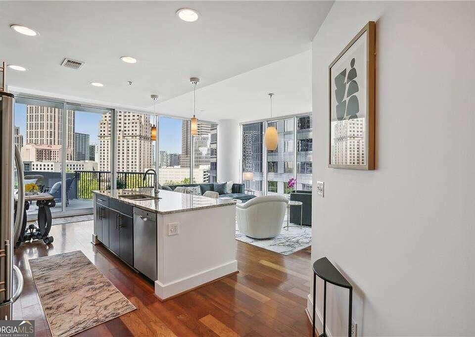 1st image of 1080 Peachtree St NE Unit 802