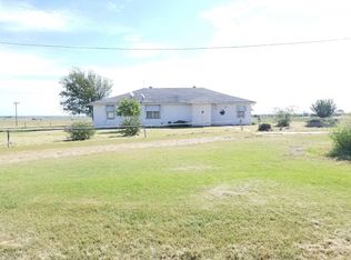 16801 W Cowboy Hill Rd, Tonkawa, OK 74653