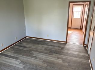 204 Highway 52 APT D, Portland, TN 37148