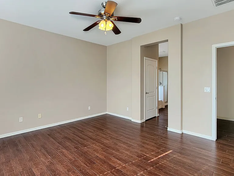 9037 W Plum Rd — Photo 16