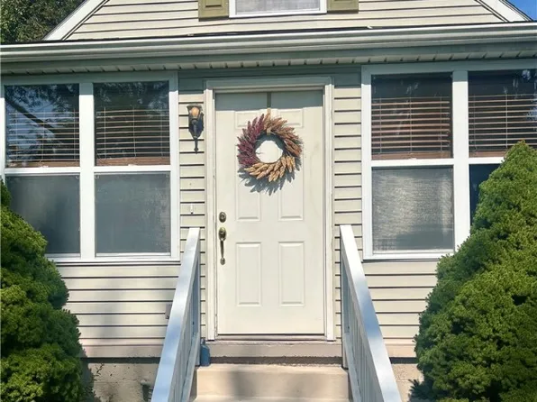 2973 E Hardies Rd, Gibsonia, PA 15044