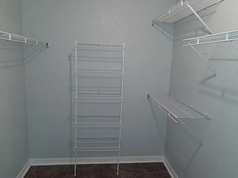 2420 Dumont Ln — Photo 12