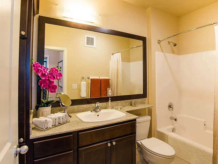 Siena Apartment Homes — Photo 20