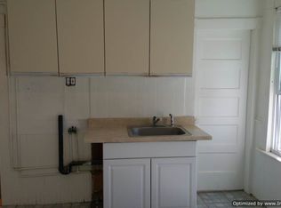 98 Woodland St #2, Bristol, CT 06010