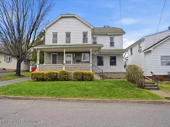 20 42nd St, Carbondale, PA 18407