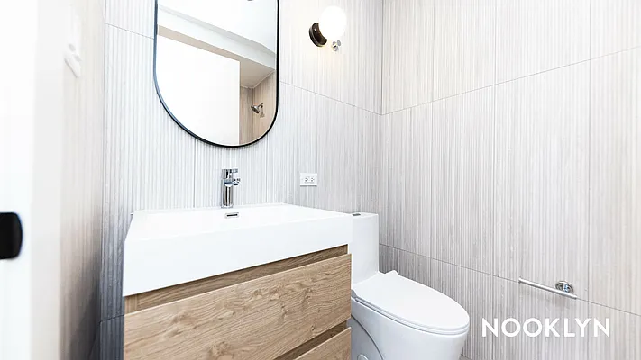 Rented by Nooklyn NYC LLC | media 13