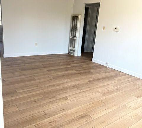 2nd image of 952 34th Ave