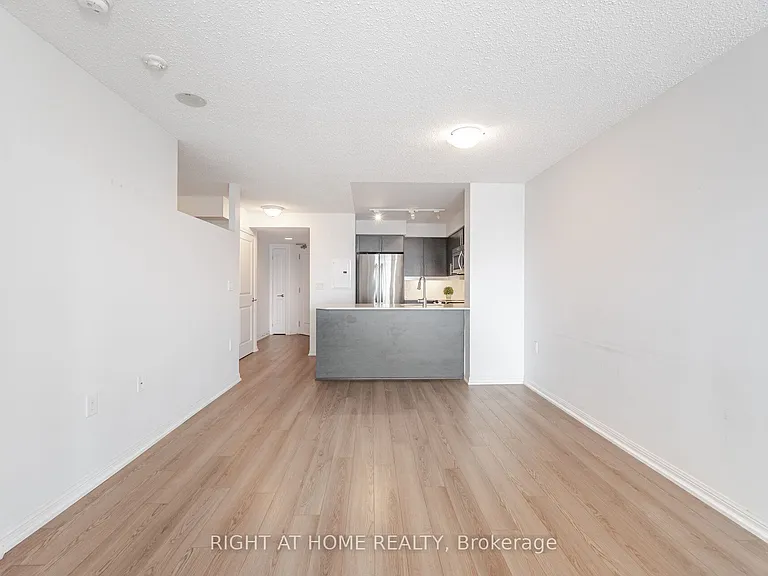 125 Western Battery Rd #1112 — Photo 20