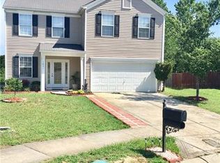 1031 Clover Gap Dr, Charlotte, NC 28214