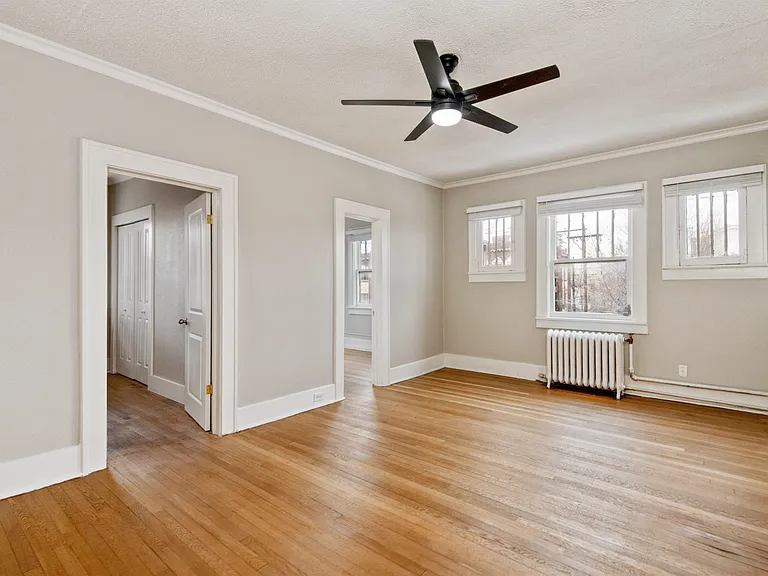975 N Washington St #12 — Photo 2