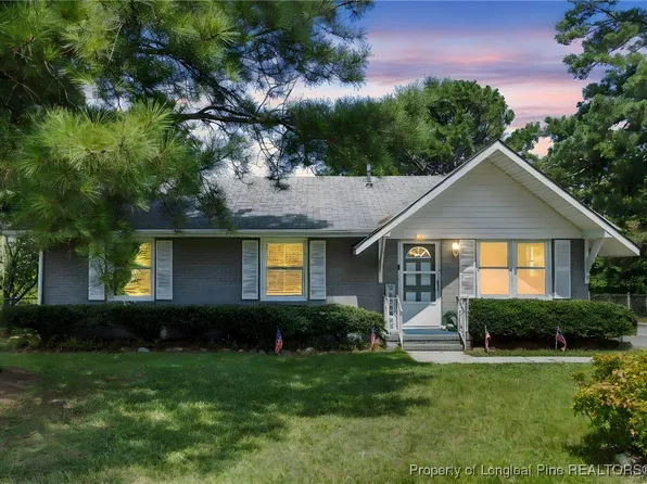 4020 Welmont Dr, Fayetteville, NC 28304