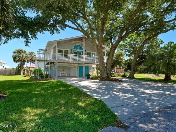 304 Florida Avenue, Carolina Beach, NC 28428