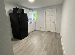 2250 NW 94th St #1, Miami, FL 33147
