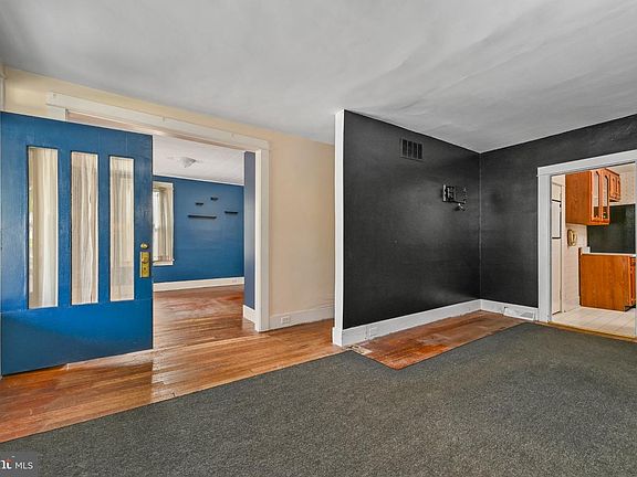 5th image of 1760 Temple Ave