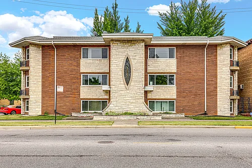 7101 W Foster Pl #B Photo 1 7101 W Foster Pl #B Photo 1