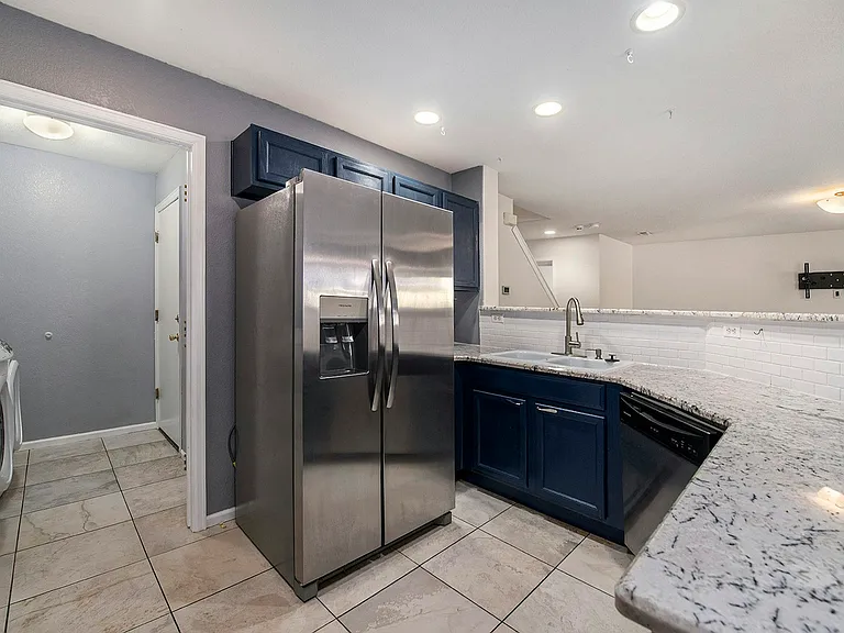3950 Celtic Ln — Photo 8