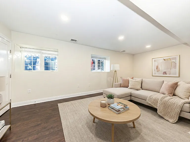48 Caldwell Rd #48 — Photo 2