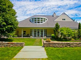 5 Seekonk Cross Rd, Great Barrington, MA 01230