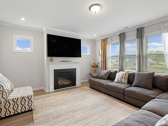 4th image of 107 Capanne Ct
