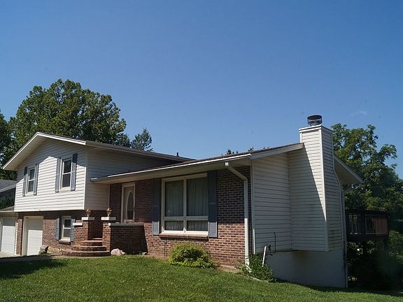 2nd image of 1800 Q St