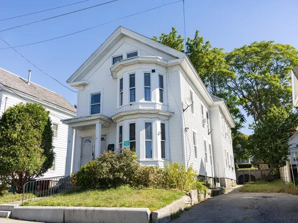 17 Myrtle St, Lowell, MA 01850