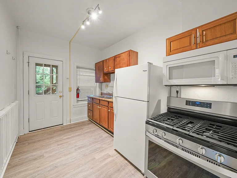 202 S Mantua Street - 2 — Photo 10