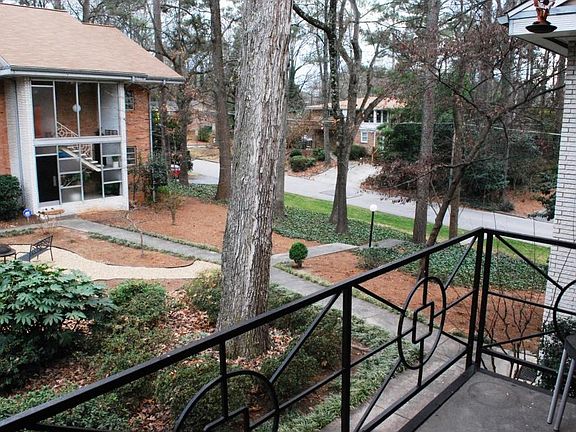 2nd image of 1230 Woodland Ave NE APT 4
